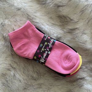 Winterlace Womens (4 Pack) Ankle Socks Mult. Colors  Fits Shoe Size 5-10